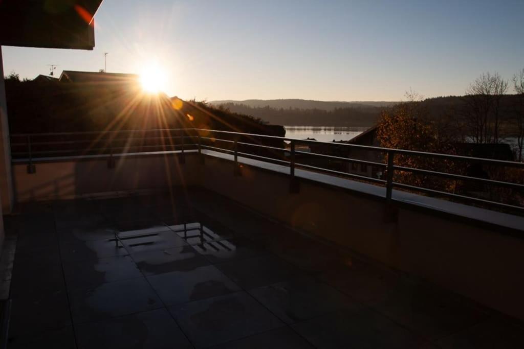 Duplex 6 Personnes, Vue Panoramique Sur Lac 马尔比伊松 外观 照片